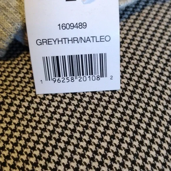 Woman’s Karen Neuburger Large Live Love Lounge Sleep top in gray. New with tags - Picture 4 of 4